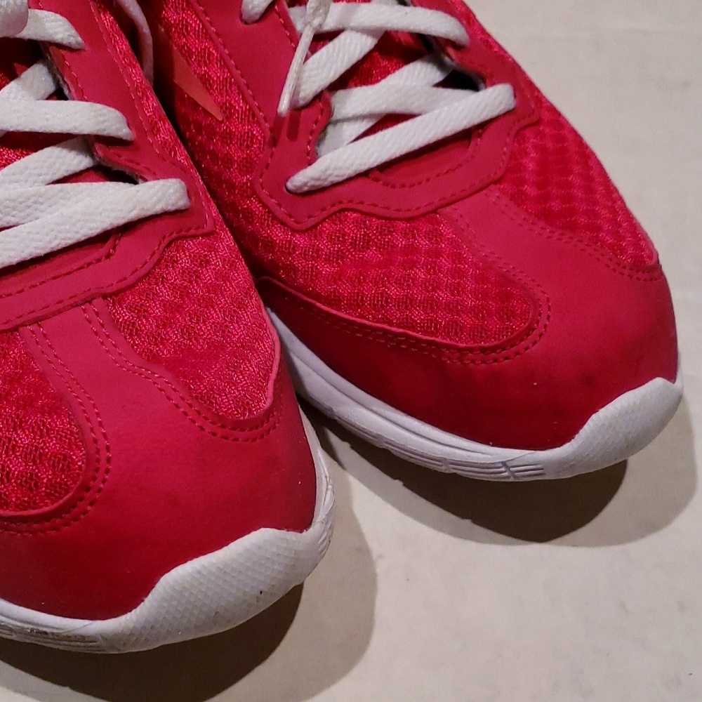 Fuchsia / Coral Memory Tech Walking Shoes - image 4